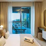 Higuests - Luxury Living With Huge Terrace In Creek Harbour