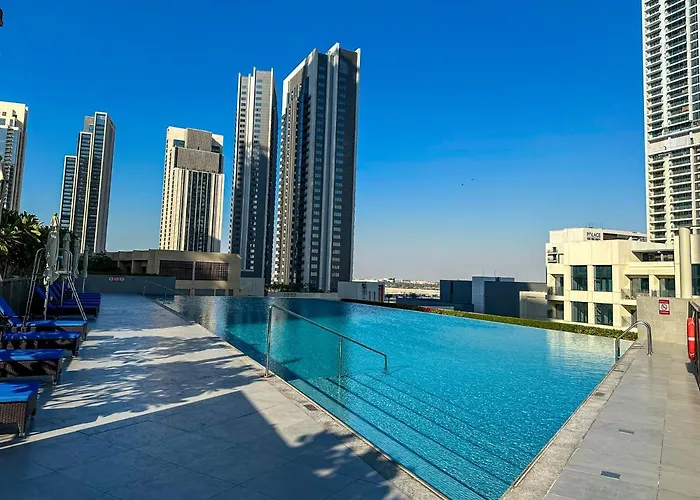 Higuests - Luxury Living With Huge Terrace In Creek Harbour